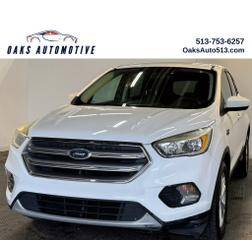 2017 Ford Escape SE FWD photo