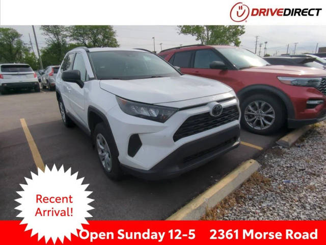 2021 Toyota RAV4 LE AWD photo