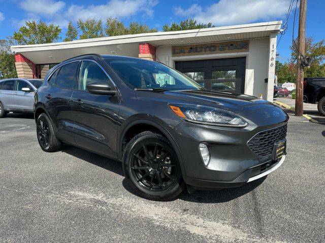 2020 Ford Escape SEL AWD photo