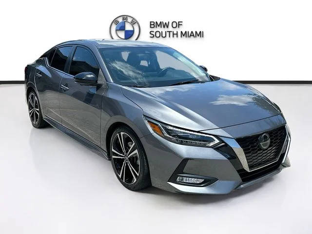 2021 Nissan Sentra SR FWD photo