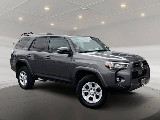 2021 Toyota 4Runner SR5 Premium 4WD photo