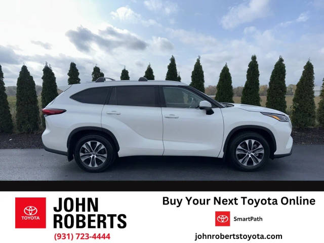 2021 Toyota Highlander XLE FWD photo