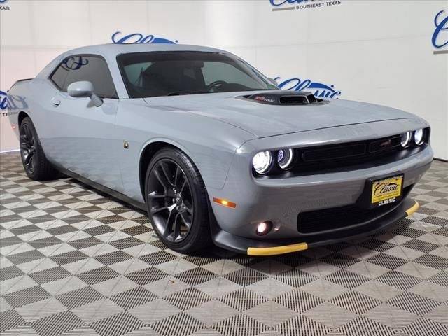 2021 Dodge Challenger R/T Scat Pack RWD photo