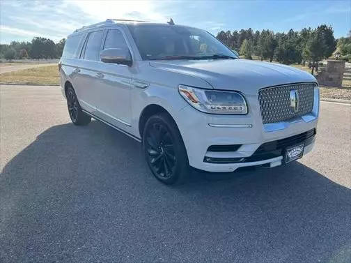 2021 Lincoln Navigator L Reserve 4WD photo