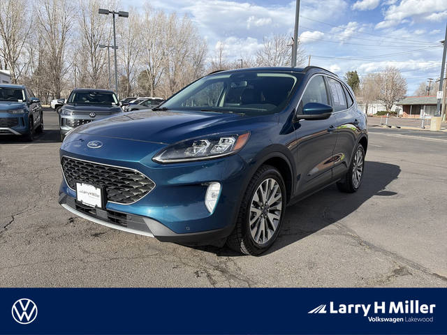 2020 Ford Escape Titanium AWD photo