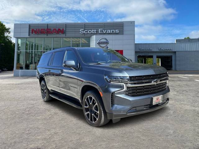 2021 Chevrolet Suburban RST 4WD photo