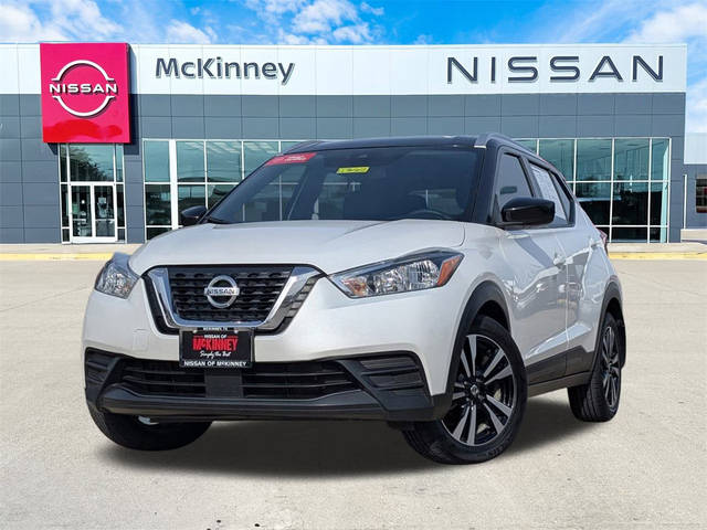 2020 Nissan Kicks SV FWD photo