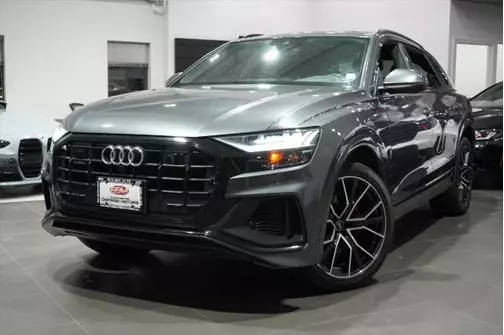 2021 Audi Q8 Premium Plus AWD photo