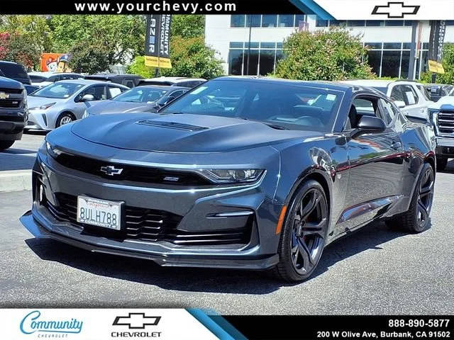2021 Chevrolet Camaro 1SS RWD photo