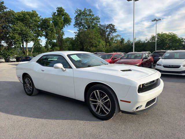 2019 Dodge Challenger SXT AWD photo
