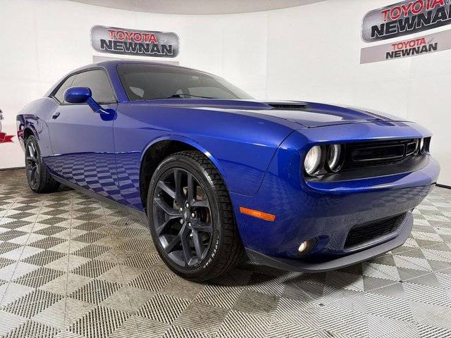 2021 Dodge Challenger SXT RWD photo