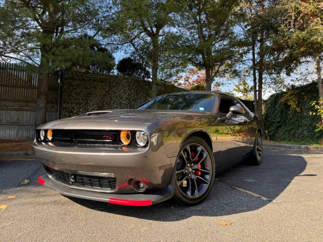 2021 Dodge Challenger R/T Scat Pack RWD photo