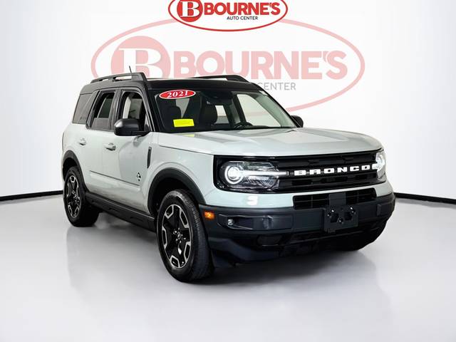 2021 Ford Bronco Sport Outer Banks 4WD photo