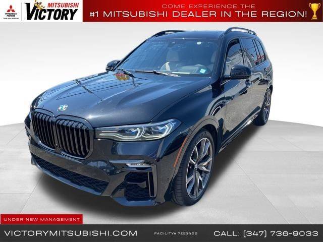 2021 BMW X7 M50i AWD photo