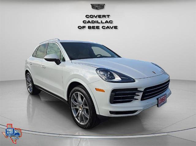 2021 Porsche Cayenne  AWD photo