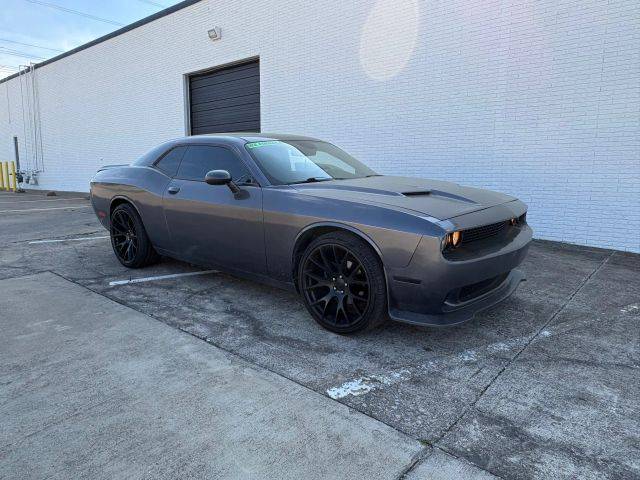 2019 Dodge Challenger SXT RWD photo
