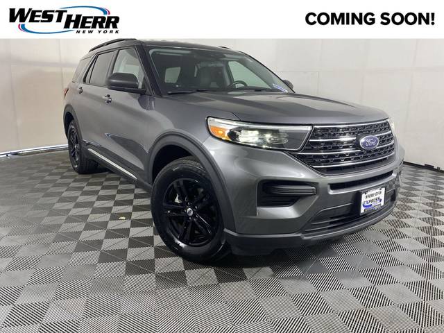 2021 Ford Explorer XLT 4WD photo