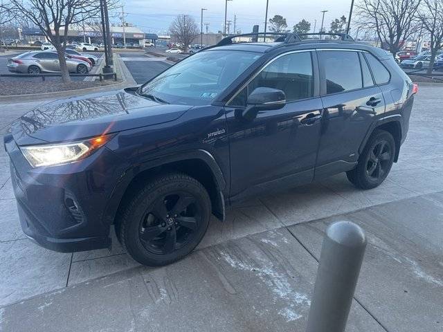2021 Toyota RAV4 Hybrid XSE AWD photo