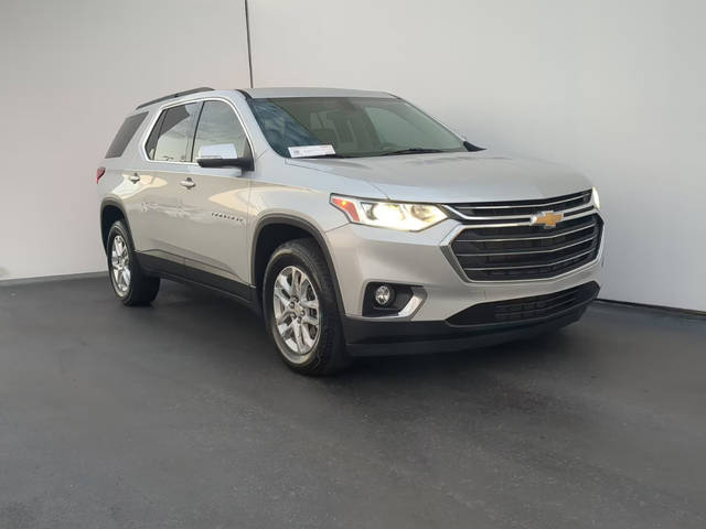 2021 Chevrolet Traverse LT Cloth FWD photo