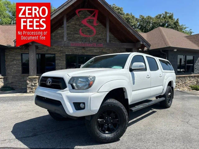 2015 Toyota Tacoma  4WD photo