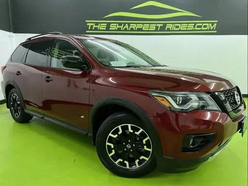 2020 Nissan Pathfinder SV FWD photo