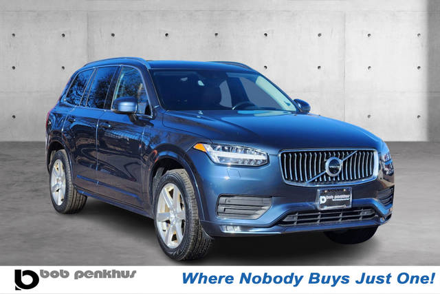 2020 Volvo XC90 Momentum AWD photo