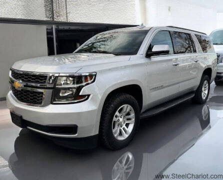 2019 Chevrolet Suburban LT RWD photo