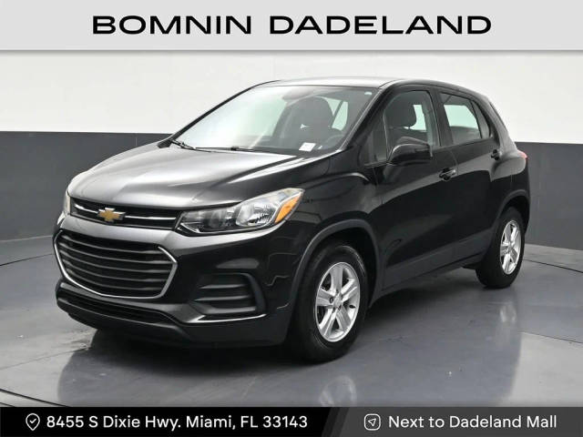 2021 Chevrolet Trax LS FWD photo