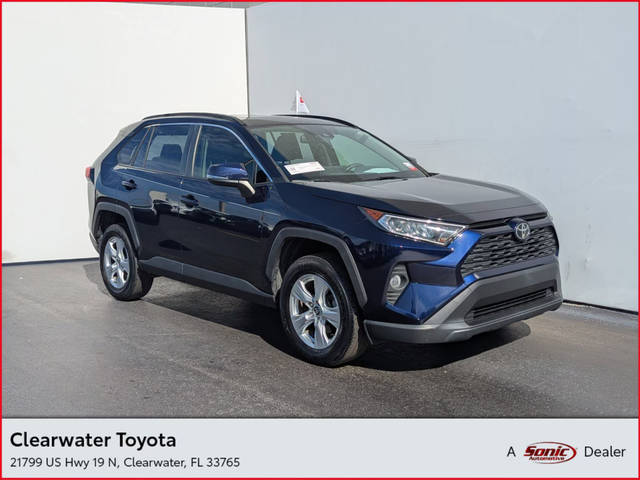 2021 Toyota RAV4 XLE FWD photo