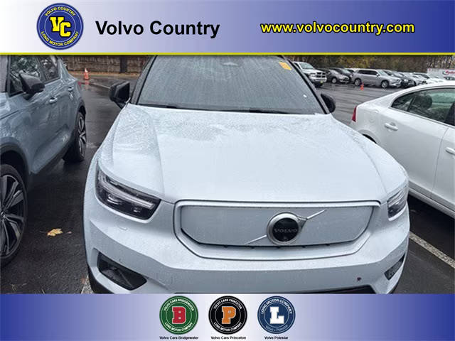 2021 Volvo XC40 Recharge Pure Electric  AWD photo