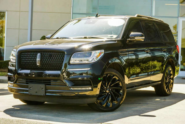 2021 Lincoln Navigator Reserve 4WD photo