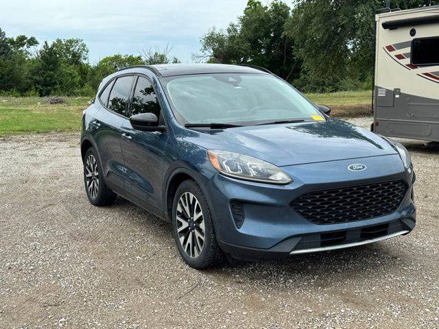 2020 Ford Escape SE Sport Hybrid FWD photo