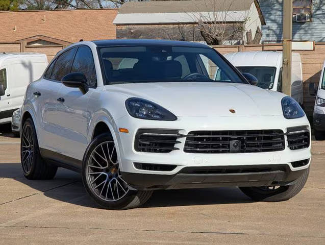 2021 Porsche Cayenne Coupe  AWD photo