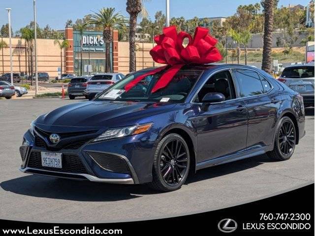 2021 Toyota Camry XSE FWD photo