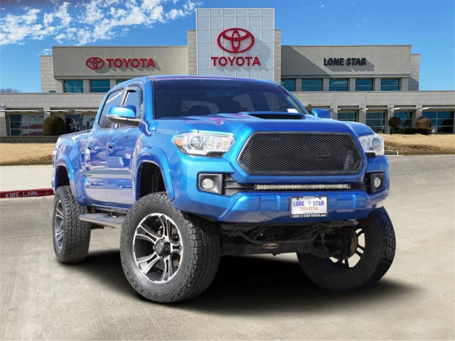 2016 Toyota Tacoma TRD Sport 4WD photo