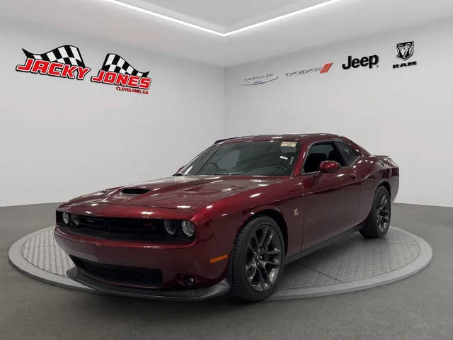 2021 Dodge Challenger R/T Scat Pack RWD photo