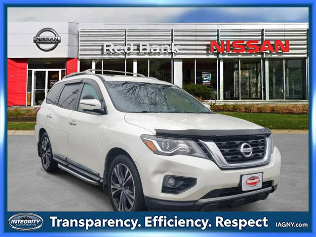 2020 Nissan Pathfinder Platinum 4WD photo