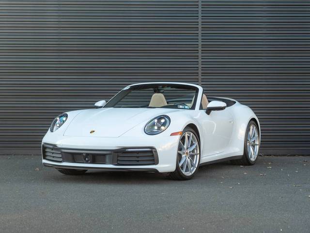2021 Porsche 911 Carrera RWD photo