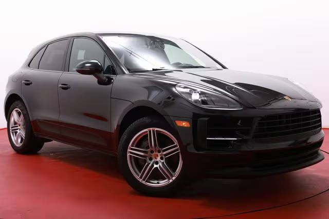 2021 Porsche Macan S AWD photo