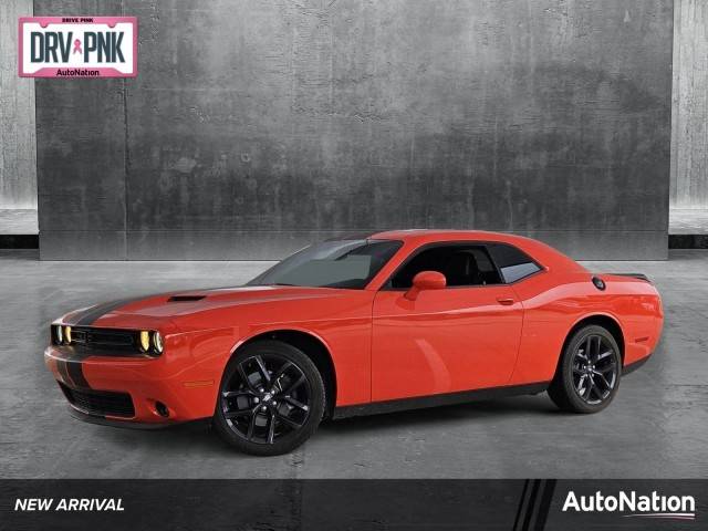 2021 Dodge Challenger SXT RWD photo