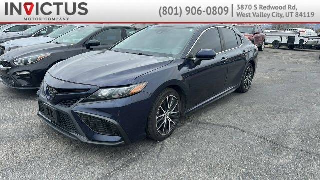2021 Toyota Camry SE FWD photo