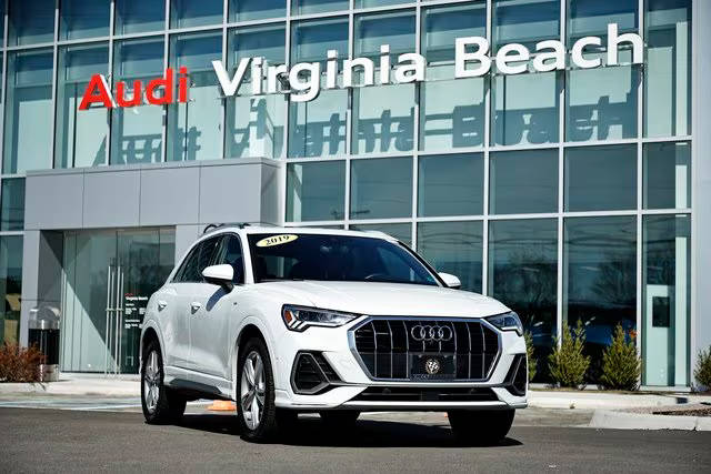 2019 Audi Q3 S line Prestige AWD photo