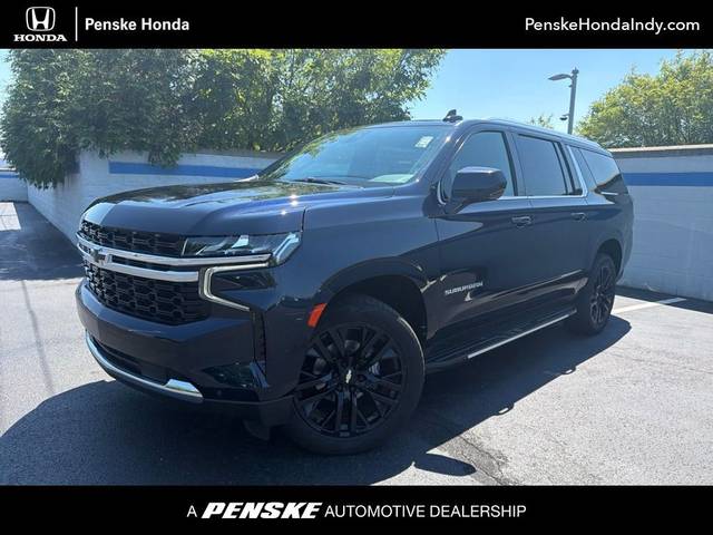 2021 Chevrolet Suburban LS 4WD photo