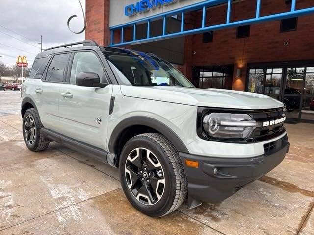 2021 Ford Bronco Sport Outer Banks 4WD photo