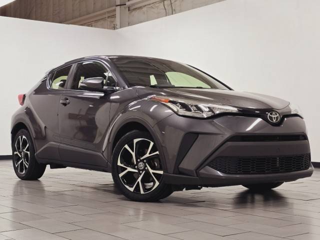 2021 Toyota C-HR XLE FWD photo