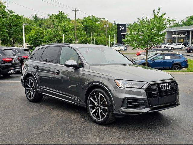 2021 Audi Q7 Prestige AWD photo