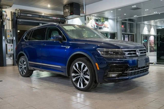 2021 Volkswagen Tiguan SEL Premium R-Line AWD photo