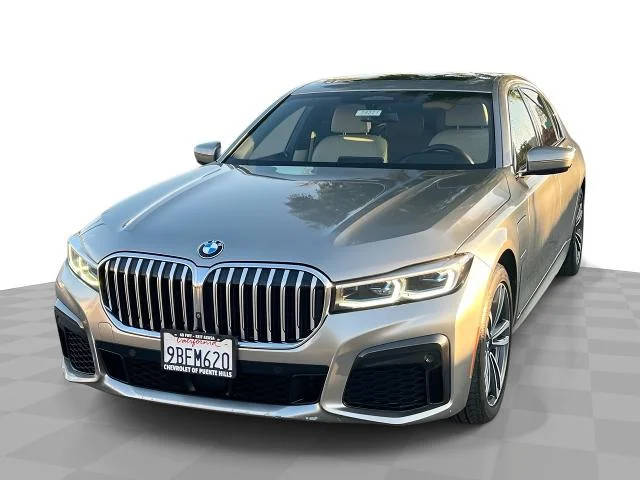 2020 BMW 7 Series 745e xDrive iPerformance AWD photo