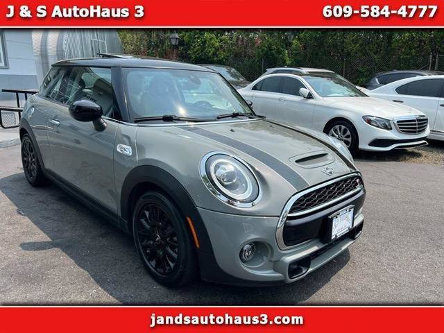 2021 MINI Hardtop 2 Door Cooper S FWD photo