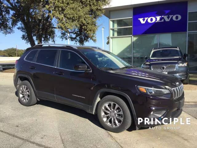 2021 Jeep Cherokee Latitude Plus FWD photo